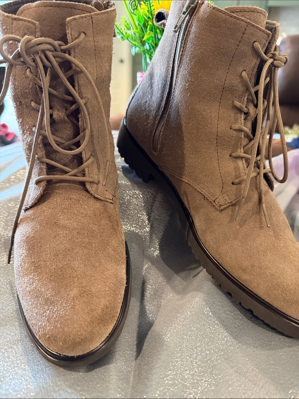 Munro Brown Rubber Outsole with Extralight Logo